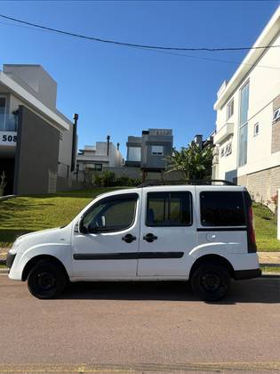 FIAT DOBLÒ 1.4 MPI ELX 8V FLEX 4P MANUAL